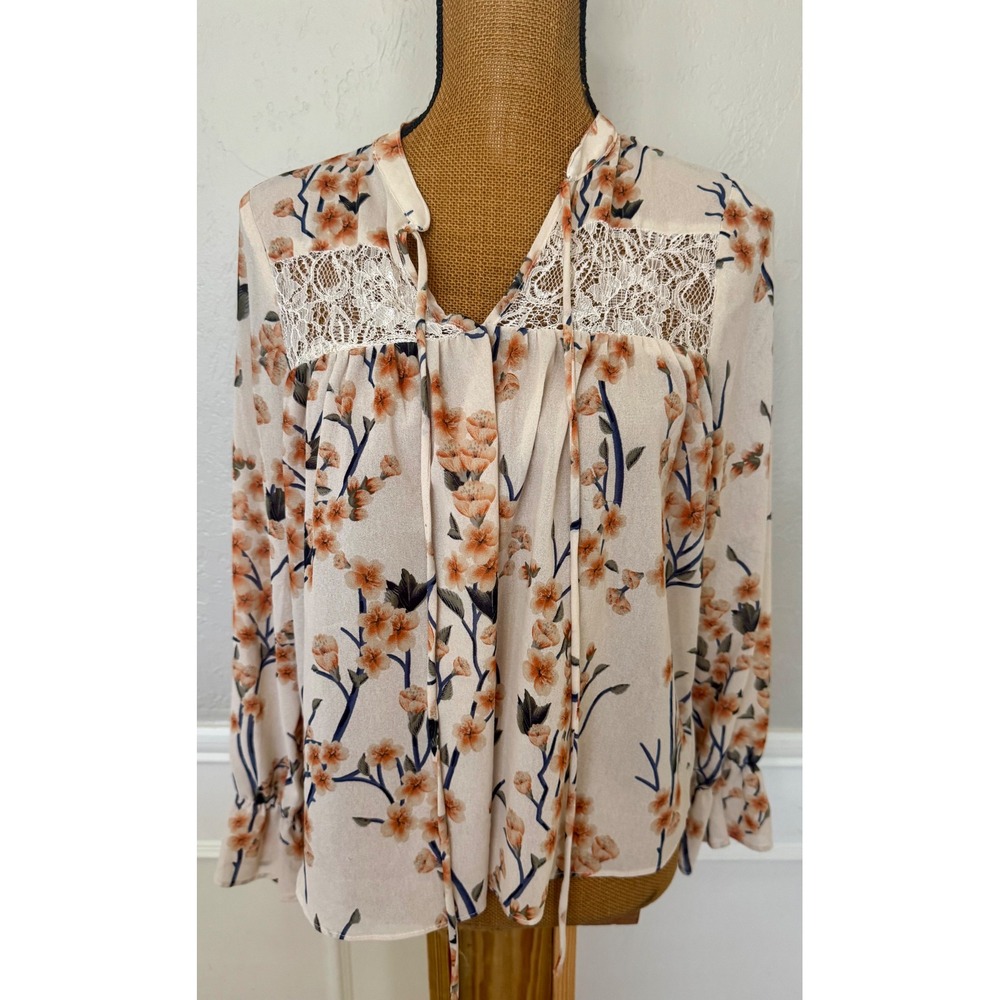 Harlowe & Graham Floral Lace Trim Tie Neck Blouse Peach Orange Cream Womens